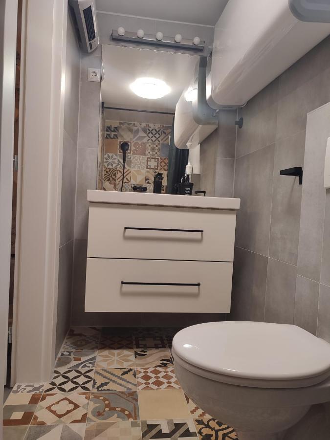 Apartman Dux 2 Karlovac Bagian luar foto