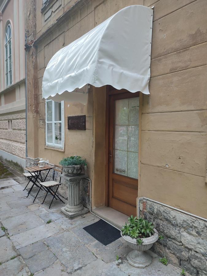 Apartman Dux 2 Karlovac Bagian luar foto